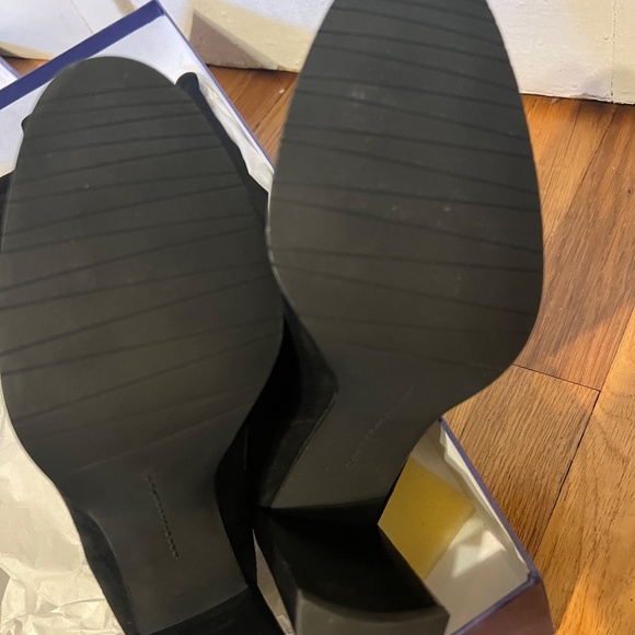 Stuart Weitzman Hijak Boot 7.5 over the knee, like new - Picture 3 of 4